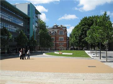 De Montfort University 德蒙福特大學(xué)