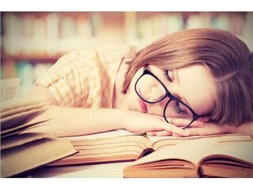 美國中學(xué)推遲上課時間，增加青少年睡眠時間